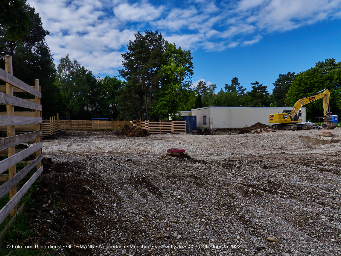 25.06.2022 - Baustelle zur Mütterberatung und Haus für Kinder